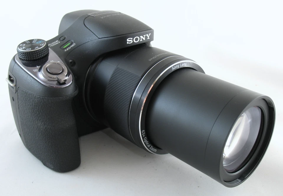 Sony Cyber-Shot DSC-H400 20.1MP CCD Digital Bridge Camera 63x Zoom +16GB SD Card - Image 2 of 4