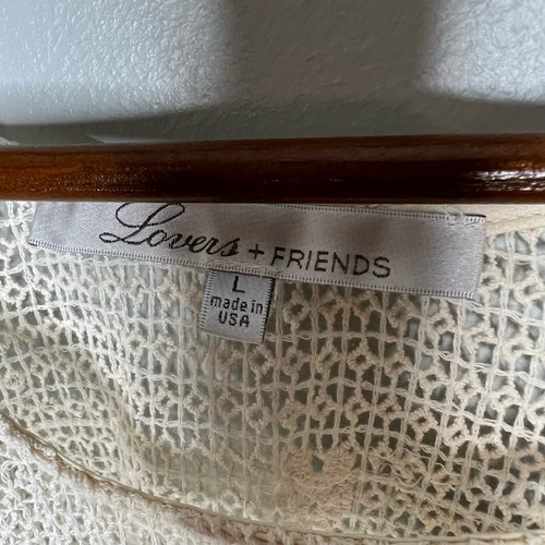 TÚNICA FIN DE SEMANA LOVERS + FRIENDS CREMA NATURAL HOMBRO FRÍO SIN FORRO TALLA GRANDE - Imagen 10 de 10