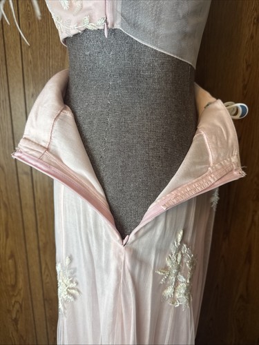 Kresha Lulla Pastel Pink Lehenga with Ivory Thread Work & Feather Detail - Picture 11 of 17