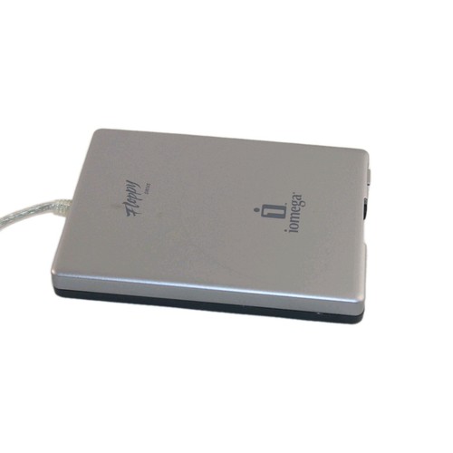 Floppy disk esterno alimentato USB Iomega BXXU0130 testato buone condizioni - Foto 7 di 9