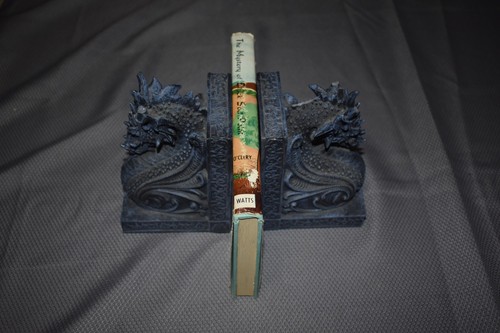 The Mystery of Black Sod Point by Helen O'Clery (1st Edition/First Print, 1959) - Bild 6 von 9