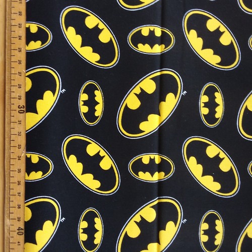 Tessuti di cotone a tema Batman disegni con licenza DC Comics per 50 cm - Foto 38 di 52