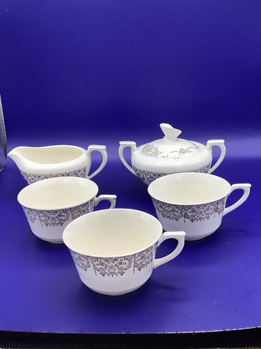 China Set w Creamer, Lidded Sugar & 3 Cups Unmarked Gold Filigree Set Of 5 Rare - Picture 10 of 10