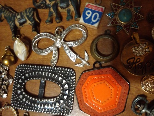 136 Mix Anhänger Charm Posten Großpackung Schmuckherstellung Bastelbedarf Vintage-jetzt 1,5# Fundstücke - Bild 15 von 22