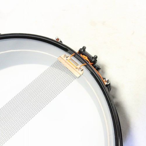 Pearl FCM1435/B 14x3.5 Carbonply Maple Free Floating Piccolo Snare Drum New - Picture 4 of 9