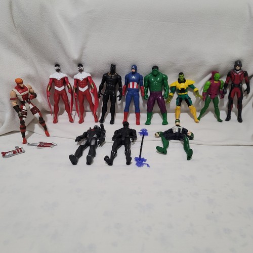 Gemischte Marvel Actionfiguren gemischtes Set 12 wie besehen Posten - Beschreibung unten lesen