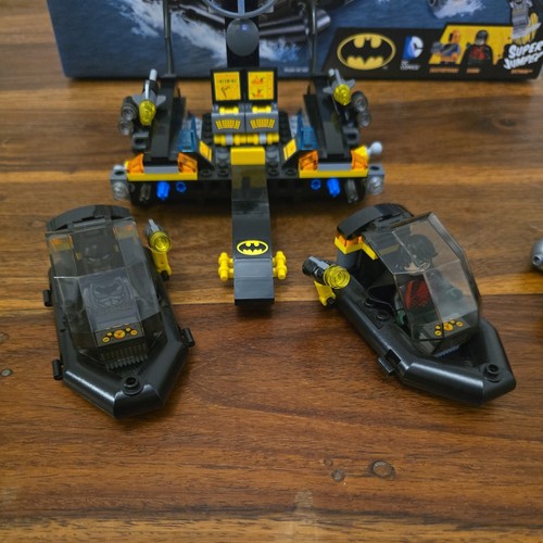 76034 Lego DC Comics Superhéroes Batman The Batboat Harbor Pursuit (Completo) - Imagen 3 de 8