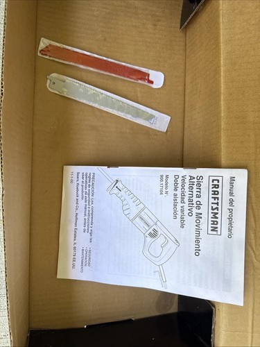 Sears Craftsman V.S. Reciprocating Saw Corded 120V AC 50/60 Hz 6.5A 900.275020 - Picture 6 of 8