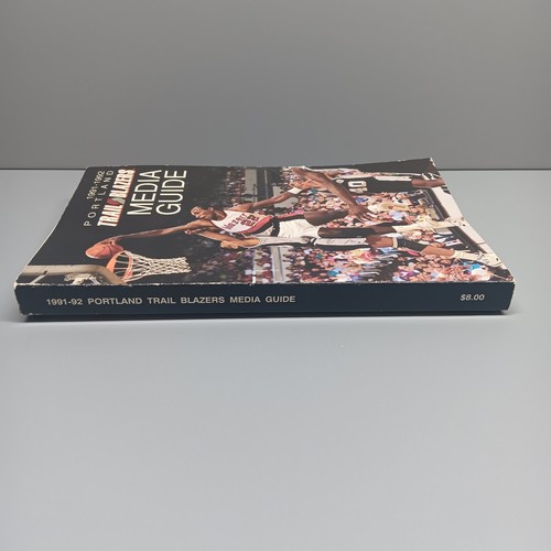1991-92 Portland Trail Blazers NBA Basketball Media Guide Book Clyde Drexler - Picture 12 of 14