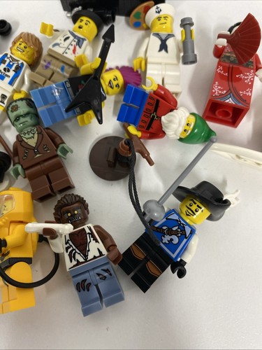 Lego Minifigures Series 4 Complete Set Of 16 - Picture 3 of 9