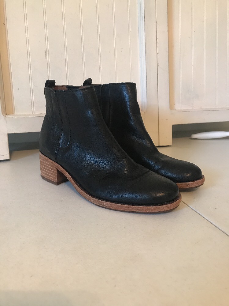Womens Size 6 Kork Ease Black Leather Ankle Boots Womens Size 6 Kork Ease Black Leather Ankle Boots