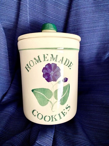 VINTAGE COOKIE JAR CROCK SHOP SANTA  ANA CA, WHITE HAND PAINTED BLUE FLOWER  - Picture 1 of 5