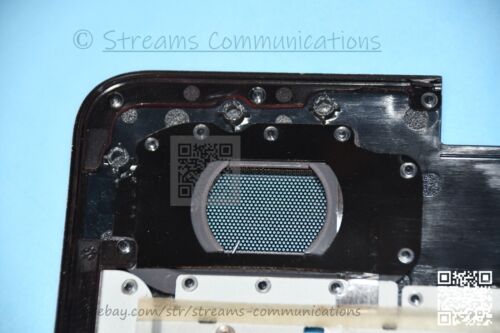 TOSHIBA Qosmio X500 X505 18.4" Laptop Palmrest w/Touchpad - Damaged Screw Mounts - Picture 3 of 7