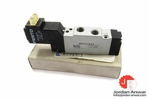 FESTO MEH-5//2-1//8-P-B PNEUMATIC SOLENOID VALVE NEW