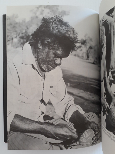 Visions of Mowanjum Aboriginal Writings from the Kimberley 1980 1st Edition - Picture 8 of 12
