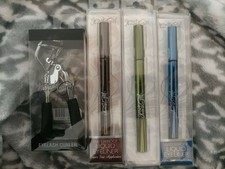 jesse's girl eyeliner