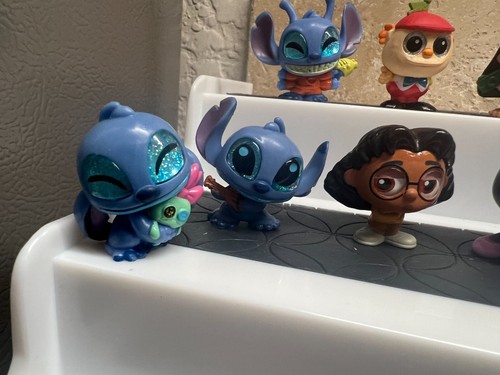 Disney Doorables S8 Stitch Bonus Figurine "Stitch With Scrump" & Tiana more - Picture 2 of 11