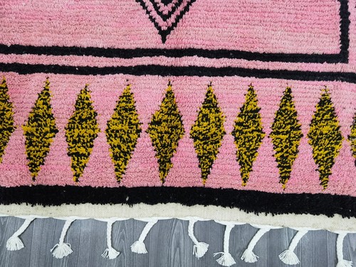 Luxurious Moroccan Wool Rug 8x10 ft | Pink Modern Design For Living Room Bedroom - Picture 3 of 9