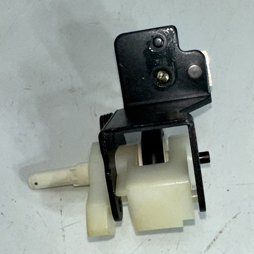 OEM Bobbin Winder Winding Assembly from Brother Model  VX-1120 - Picture 5 of 5