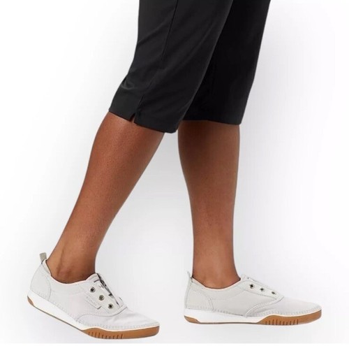 Columbia Women’s Active Fit Omni-Shield Pull-On Capri Pants Black Small NWT - Picture 5 of 11