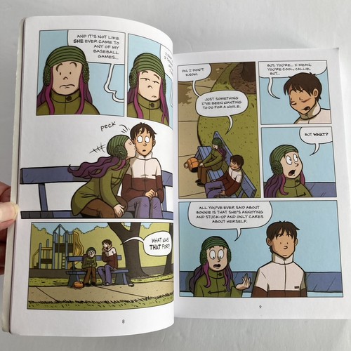 Drama: A Graphic Novel - Paperback By Telgemeier, Raina - Very Good Condition - Picture 5 of 8