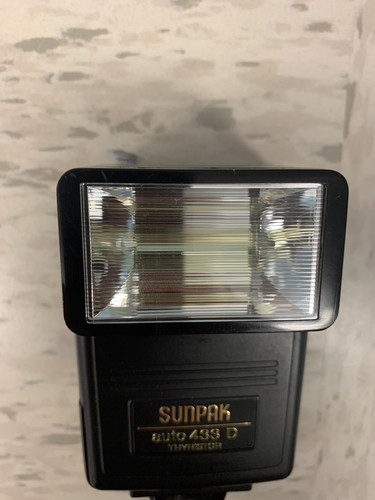 Sunpak Auto 433D Thyristor Camera Flash Canon Dedicated Shoe Mount Flash - Picture 3 of 10