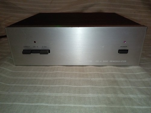 Vintage Lafayette model CD-4 Quadraphonic Disc Demodulator, Powers On - Picture 2 of 7
