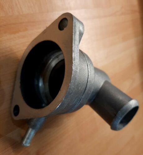 Ford Granada Sierra 1.6 1.8 2.0 Thermostat Housing Pinto OHC. New Inc.Gasket Kit - Picture 2 of 3