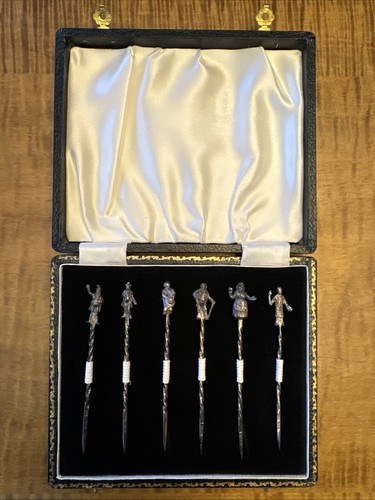 Set Of Six English Sterling Silver Dickens Figures Cocktail Sticks 1966 - Picture 2 of 13