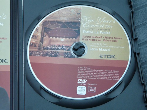 DVD - Klassik - New Year's Concert 2004 - Teatro La Fenice - Lorin Maazel, gebra - Bild 4 von 5