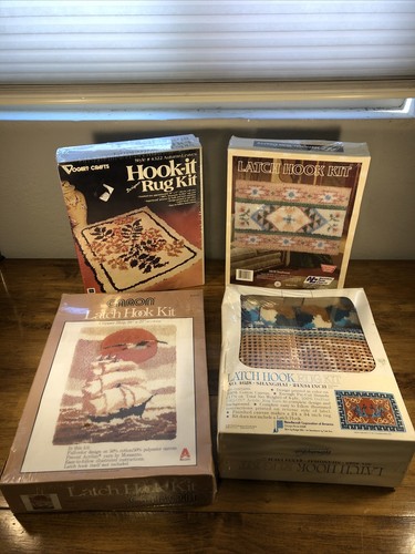 Lot of (4) VTG Vogart / WonderArt / Caron Crafts Hook-It Latch Rug Kits - Picture 1 of 11