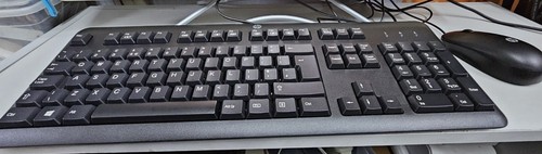 HP Pavilion AIO 24-e085na AMD A9-9400@2.4Ghz 8GB RAM 240GB SSD Win10 bundle - Picture 7 of 15