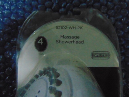 Delta Universal Showering 4-Setting Massage Showerhead 52102-WH-PK - Picture 2 of 4