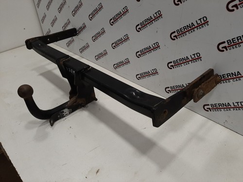 GENUINE VOLVO V70 MK3 2008-2016 TOW BAR TOWING 30698765 30698764 - Picture 3 of 9