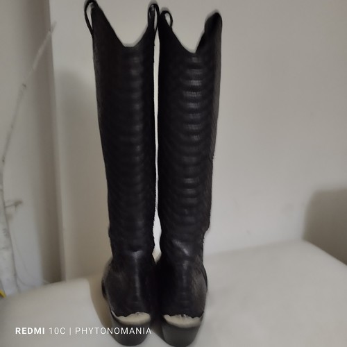Luxury Women's Python Skin Boots, Luxury Footwear for the Elite - Picture 7 of 9