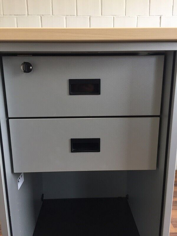 Bild 4 von 16