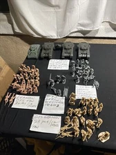 CTS WW2  Plastic Tank Churchill And LOT OF 68 CTS GERMAN TROOPS