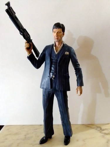 LARGE 18" 47 cm action figure SCARFACE AL PACINO TONY MONTANA NECA 2006 talking - Foto 3 di 9