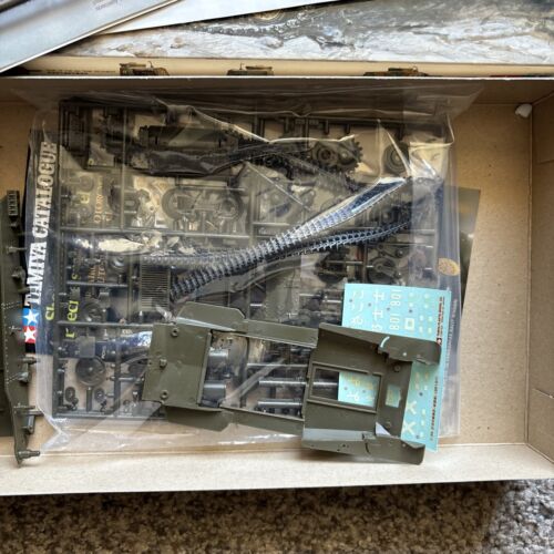 WWII JAPANESE MEDIUM TANK LATE VERSION TYPE 97 MODEL KIT NEW INSIDE TAMIYA - Picture 4 of 5