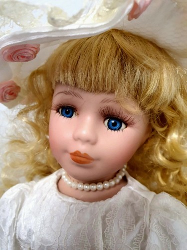 Künstlerpuppe Porzellanpuppe Doll 35 cm Sammler Rarität Vintage - Bild 3 von 11
