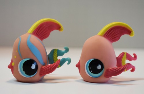 Littlest Pet Shop 2 Angel Fish LPS #643 #884 ojos azules lágrima rayas - Imagen 1 de 2