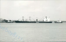 Pakistani MV Islamabad 12519 tons gross off gravesend 1991 ship photo