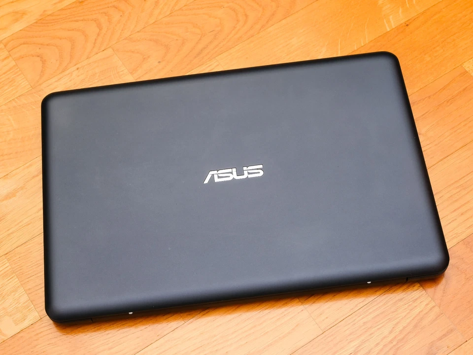 Asus X205TA Intel Atom Quadcore Z3735F 2gb RAM 32gb SSD Windows 10 - Imagen 4 de 4