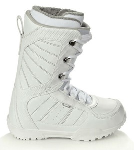 raven snowboard boots