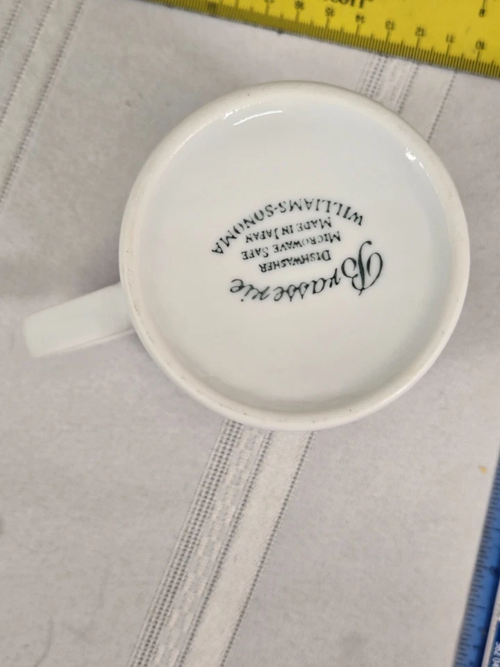 Williams Sonoma Brasserie 12oz Mug White Porcelain Green Band Japan - Image 3 of 3