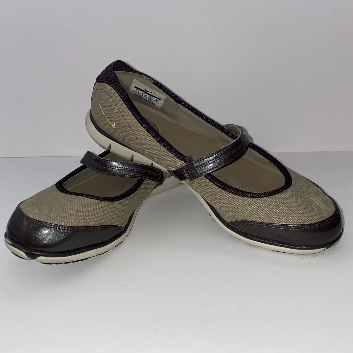 Nike mary shop jane shoes