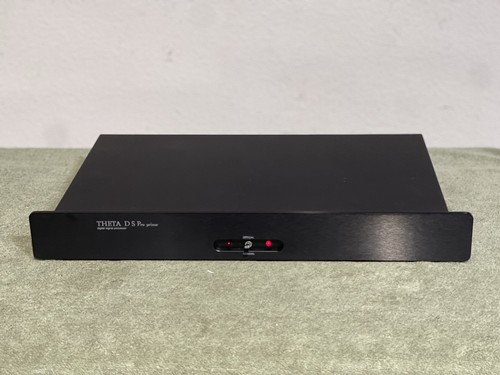 Theta DS Pro Prime Digital Signal Processor - Picture 2 of 12