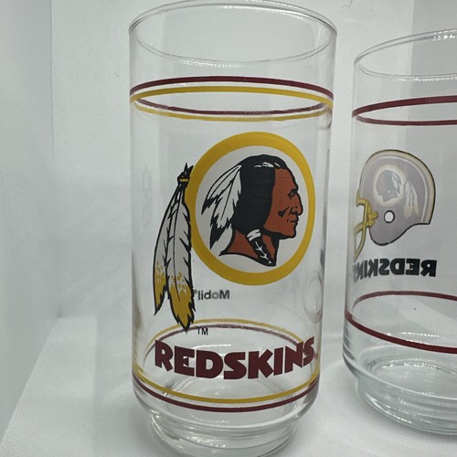 Vintage Washington Redskin Glasses - Pair featuring the Iconic logo HTTR ! - Picture 2 of 3