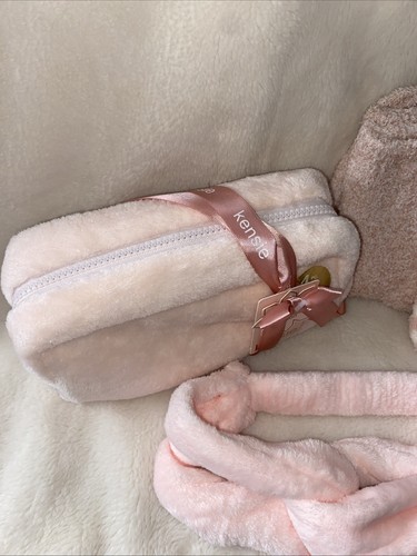 Kensie Spa Gift Set Pink Plush Cosmetics Case 2 Pairs Cozy Socks Plush Headband - Picture 5 of 5