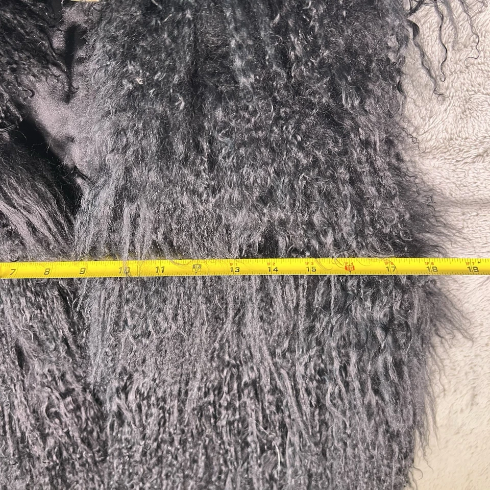 Chaleco Michael KORS 100 % Real Mongol Peludo Rizado Piel de Cordero Negro Mediano $795 Foto 3 de 4